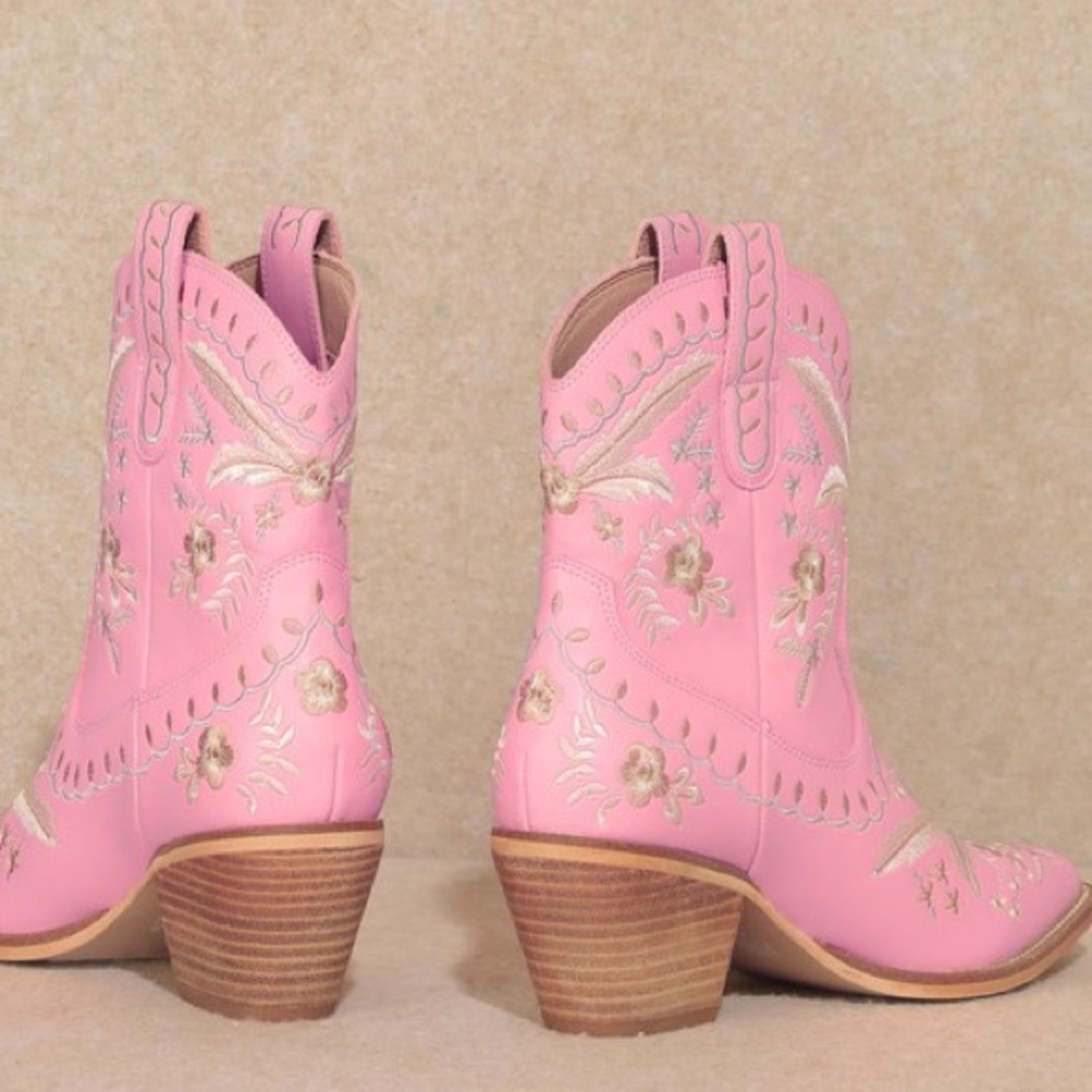 Miracle Festival Pink Embroidered Western Cowboy Boots - Picture 2 of 6
